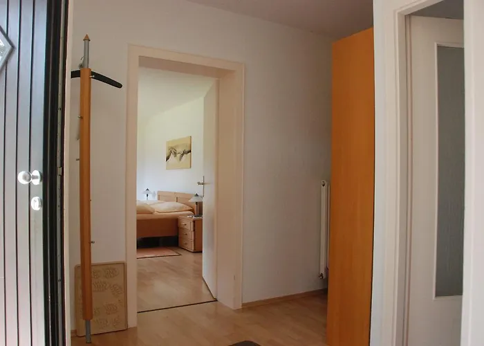 Fliegerstrasse Апартаменты *